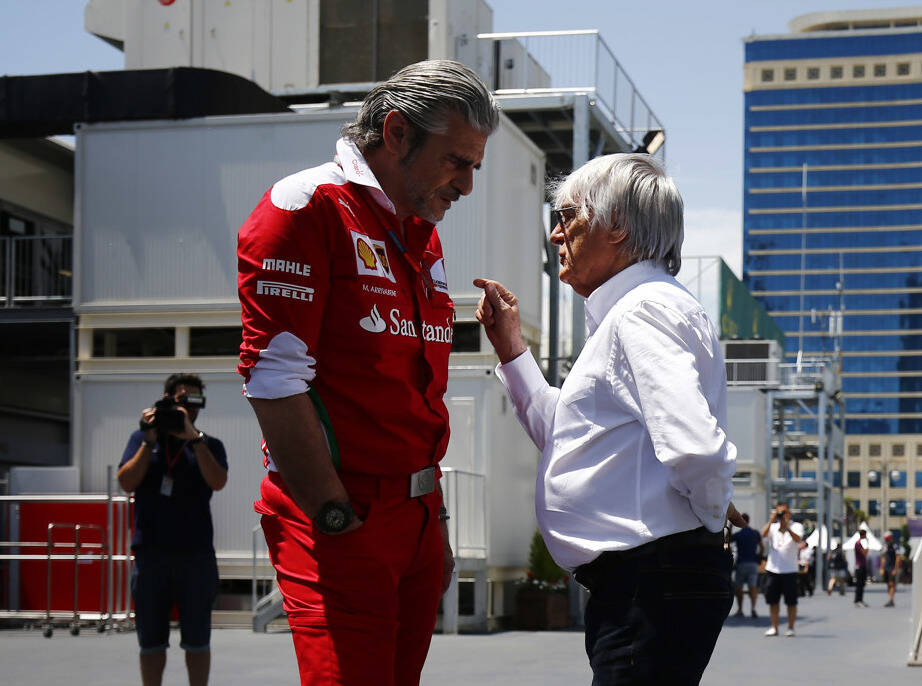 Foto zur News: Ecclestone: Ferrari verlässt Formel 1 ohne Wimpernzucken