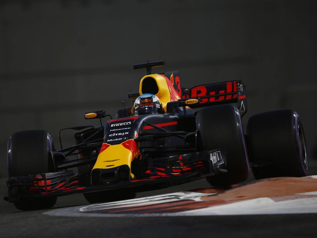 Foto zur News: Ricciardo ändert Herangehensweise: Fahren statt Set-up-Suche