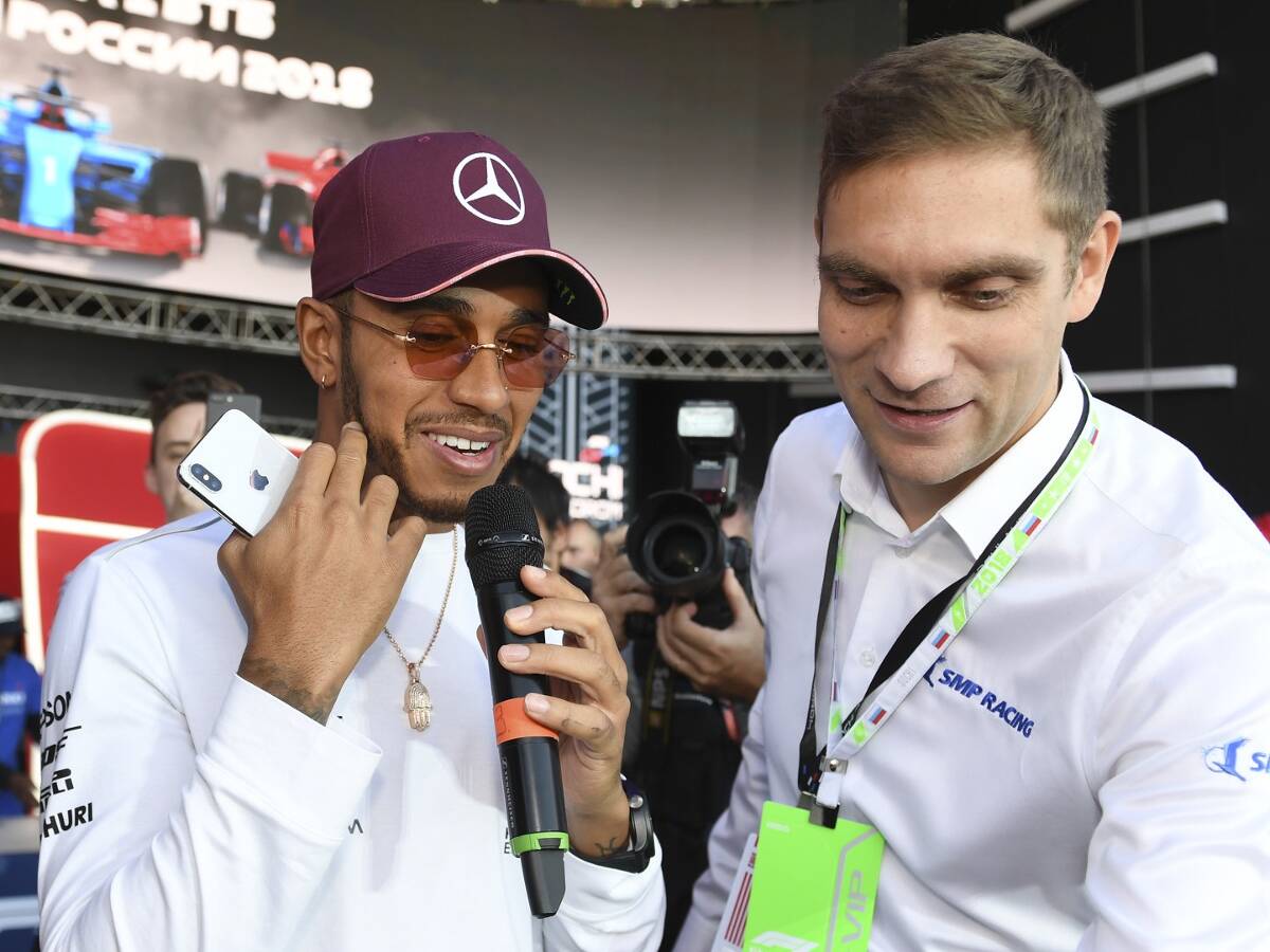 Foto zur News: Lewis Hamilton: Unverständnis über FIA-Kommissar Witali Petrow