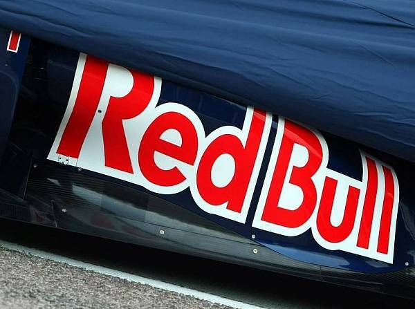 Foto zur News: Formel-1-Präsentationen 2015: Steckbrief Red Bull