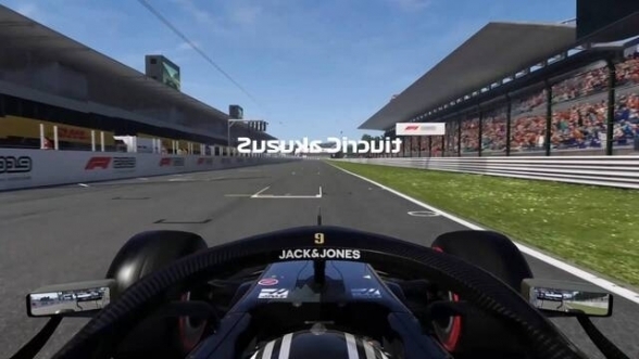 F1-Simulation: Eine Runde 'rückwärts' in Suzuka