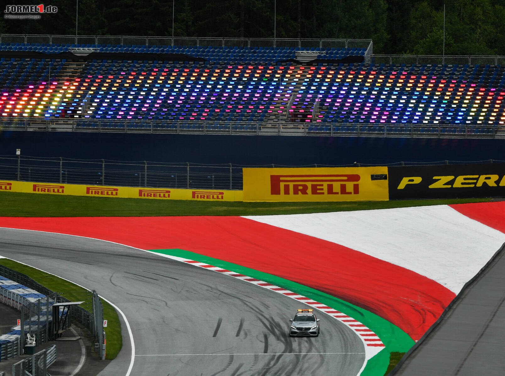 SteiermarkGP Erste interaktive F1Tribüne in Spielberg