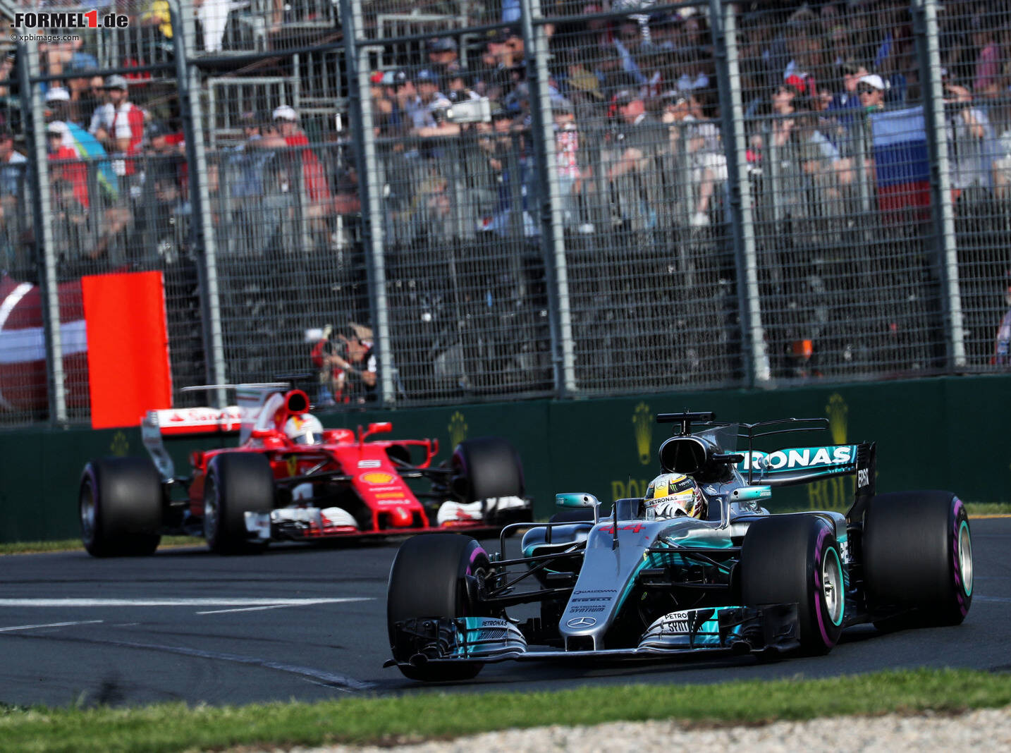 Ex-Teamchef fürchtet: Formel 1 nur in Melbourne ...