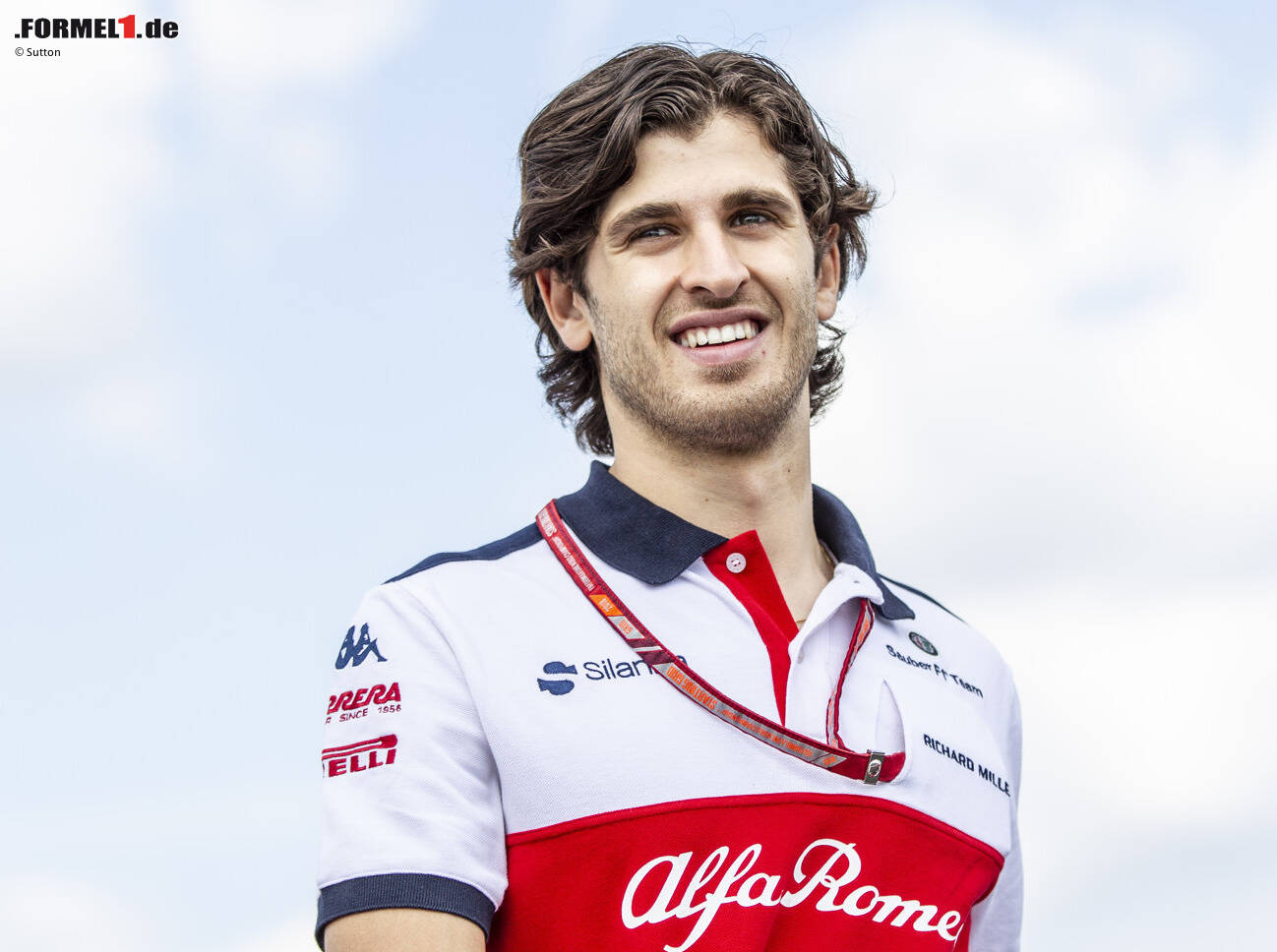 Offiziell Antonio Giovinazzi ersetzt Charles Leclerc 2019 bei Sauber