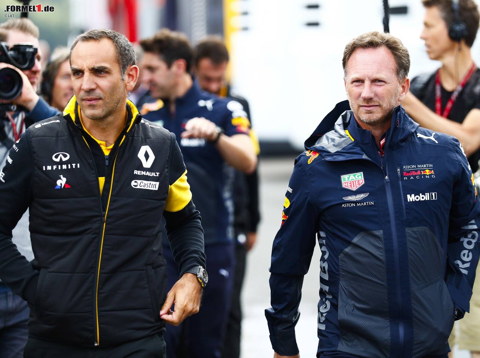 Red Bull Lobt Schulterschluss Mit Renault Gegen Corona