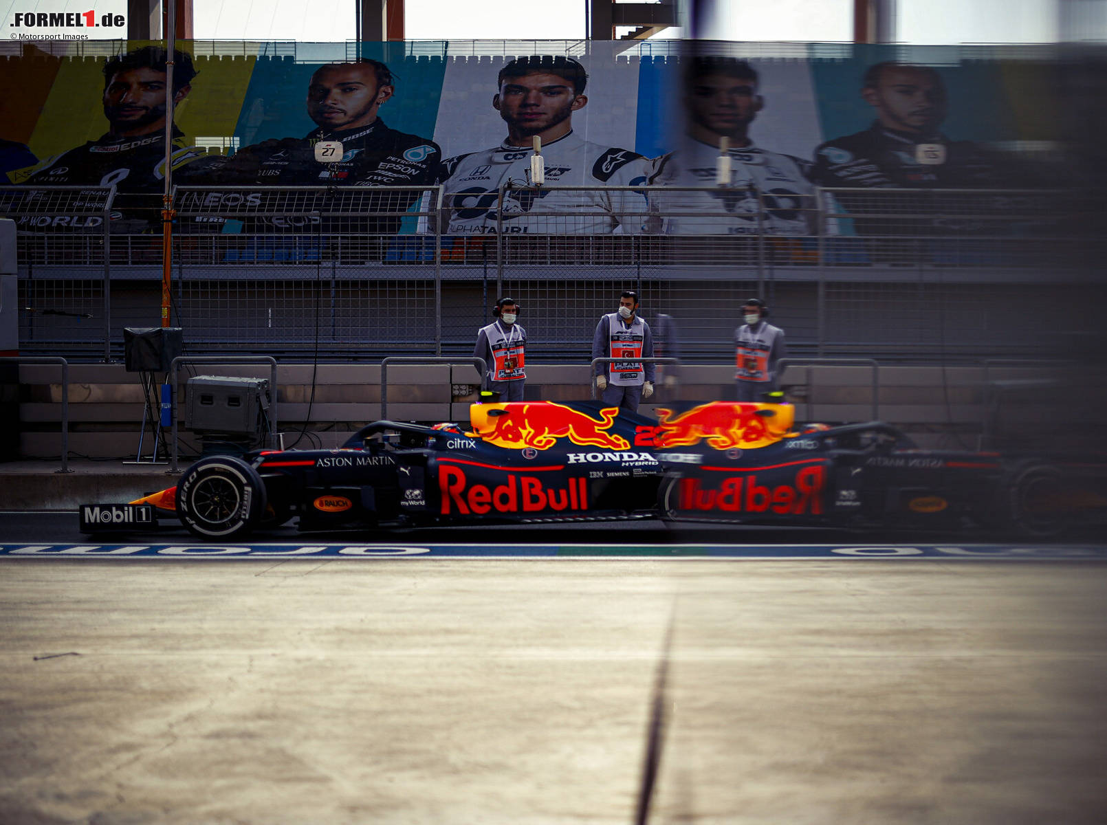 Red Bull hält zu Albon: Kein Fahrerwechsel vor Saisonende ...