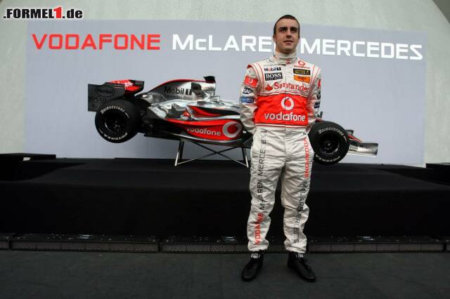 Foto zur News: Vor der Saison 2007 stellte McLaren Fernando Alonso als Stammfahrer vor.