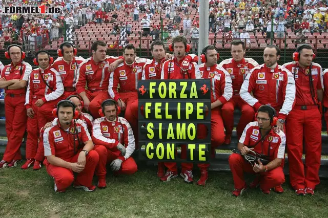 2009 hatte Felipe Massa im Training seinen schweren Unfall: Teamkollege Kimi Räikkönen holte Rang zwei Foto zur News: 2009 hatte Felipe Massa im Training seinen schweren Unfall: Teamkollege Kimi Räikkönen holte Rang zwei