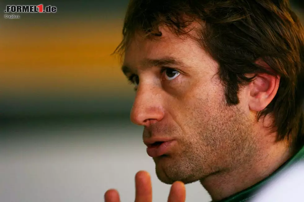 Foto zur News: Jarno Trulli (Lotus)