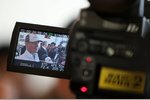 Foto zur News: TV-Kamera: Michael Schumacher (Mercedes) im Interview