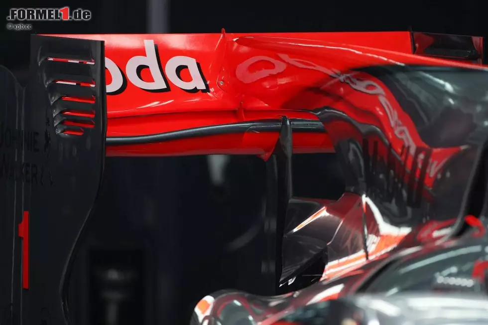 Foto zur News: Der umstrittene McLaren-Heckflügel