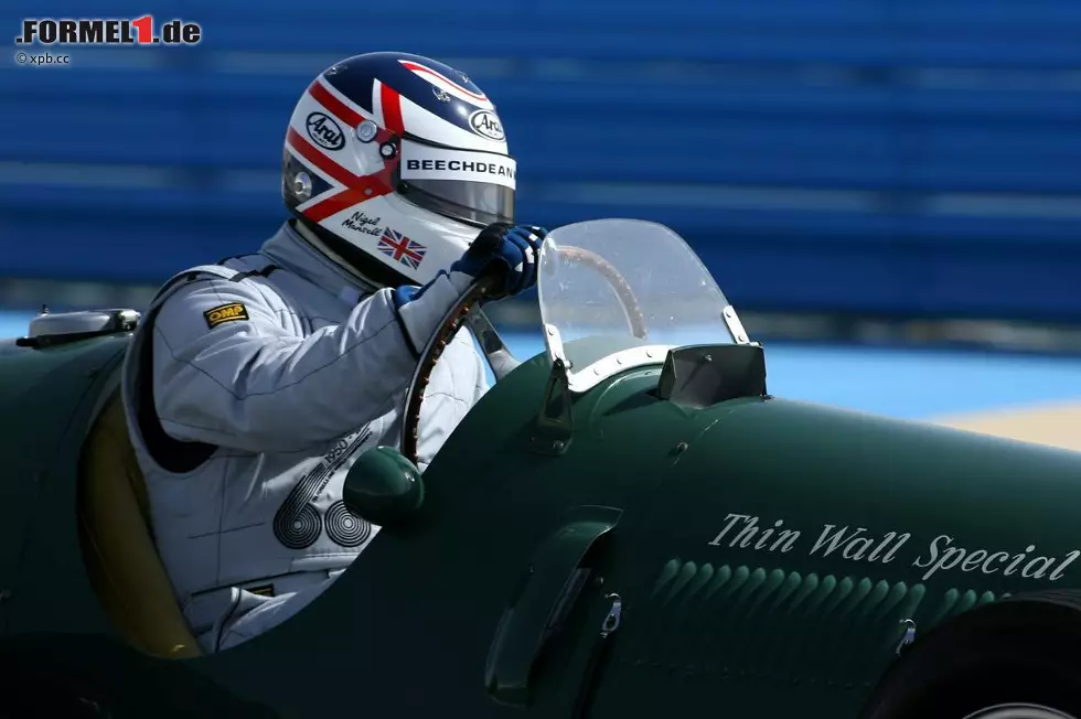 Foto zur News: Nigel Mansell im Ferrari 375 &quot;Thinwall Special&quot;