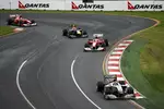 Foto zur News: Nico Rosberg (Mercedes) vor Felipe Massa (Ferrari)