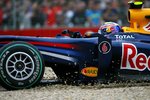 Foto zur News: Mark Webber (Red Bull) im Kies