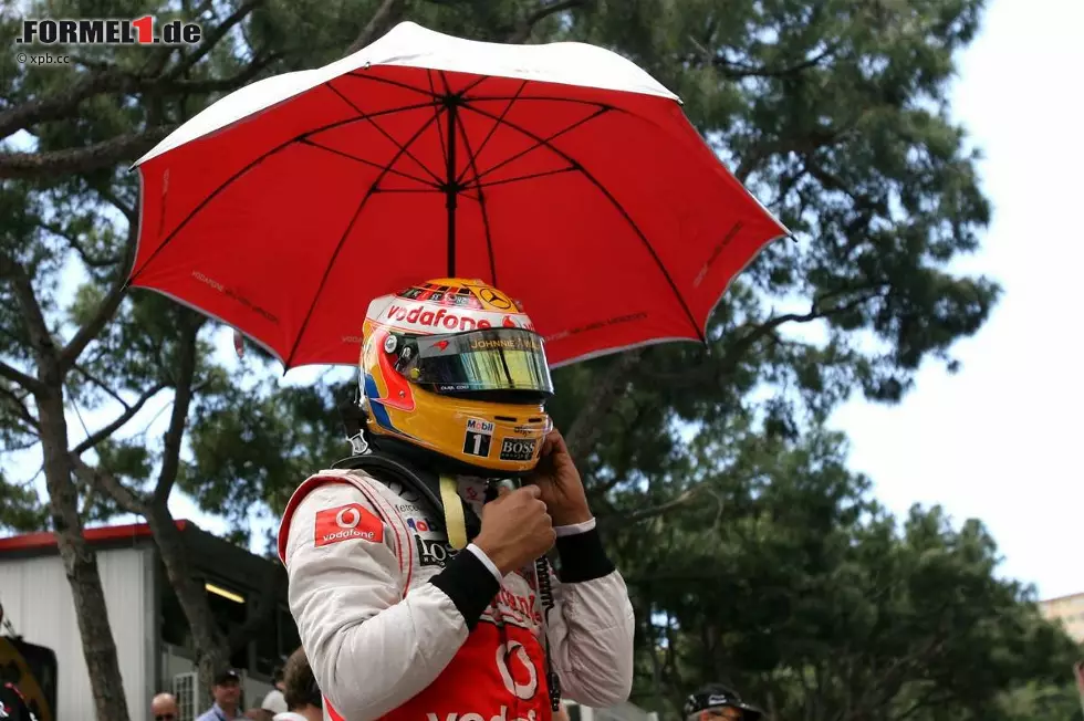 Foto zur News: Lewis Hamilton (McLaren)