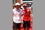 Foto zur News: Pedro de la Rosa (Sauber) und Fernando Alonso (Ferrari)