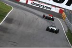 Gallerie: Lewis Hamilton (McLaren) vor Vitantonio Liuzzi (Force India)
