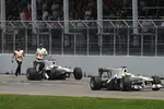 Foto zur News: Pedro de la Rosa (Sauber) f?t an Kamui Kobayashi vorbei