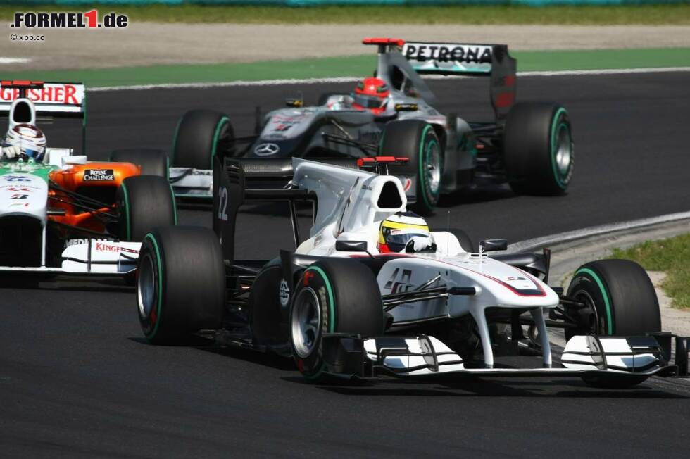 Foto zur News: Pedro de la Rosa (Sauber), Adrian Sutil (Force India) und Michael Schumacher (Mercedes)