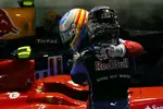 Foto zur News: Fernando Alonso (Ferrari) und Sebastian Vettel (Red Bull)