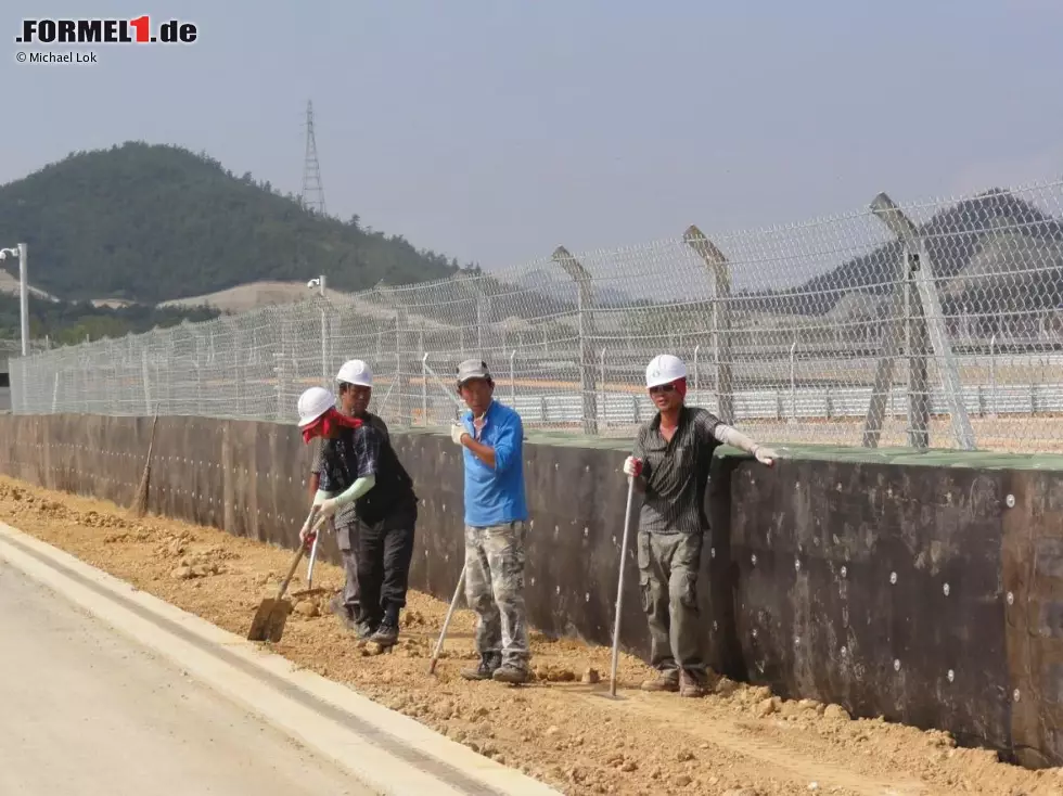 Foto zur News: Baufortschritt in Yeongam/Südkorea, aufgenommen am 19. September 2010