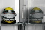Foto zur News: Helm von Nico Rosberg (Mercedes)
