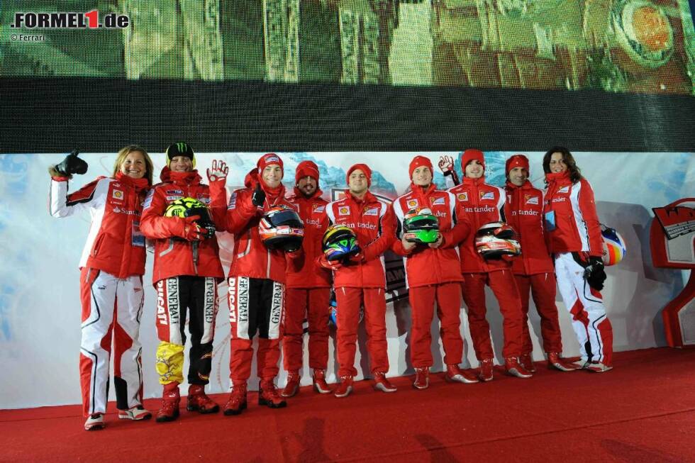 Foto zur News: Valentino Rossi, Nicky Hayden (Ducati), Fernando Alonso, Felipe Massa, Giancarlo Fisichella, Jules Bianchi und Marc Gené (Ferrari)