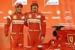 Foto zur News: Felipe Massa und Fernando Alonso