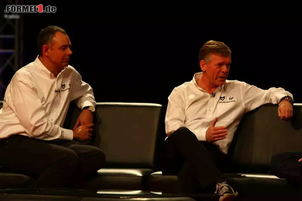 Foto zur News: Nick Wirth und Andy Webb (Marussia-Virgin)