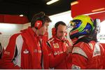 Foto zur News: Felipe Massa (Ferrari) und Rob Smedley