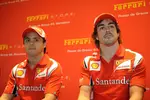 Foto zur News: Felipe Massa und Fernando Alonso (Ferrari)