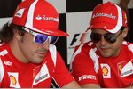 Foto zur News: Fernando Alonso (Ferrari) Felipe Massa (Ferrari)