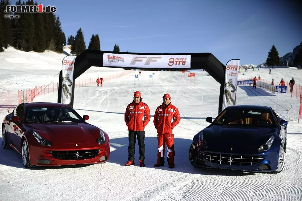 Foto zur News: Fernando Alonso und Felipe Massa