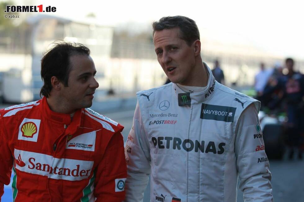 Foto zur News: Felipe Massa (Ferrari) Michael Schumacher (Mercedes)