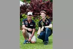 Foto zur News: Jean-Eric Vergne (Toro Rosso) Romain Grosjean (Lotus)