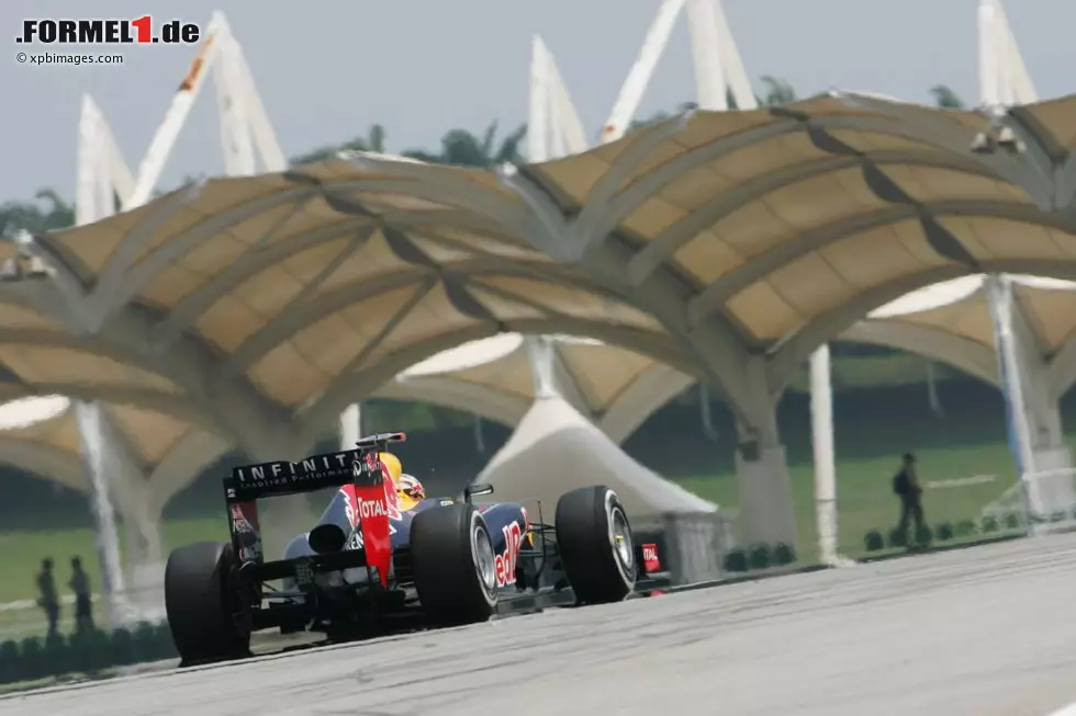 Foto zur News: Sebastian Vettel (Red Bull)