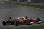 Gallerie: Felipe Massa (Ferrari) muss sich gegen Daniel Ricciardo (Toro Rosso) wehren