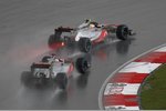 Foto zur News: Lewis Hamilton und  Jenson Button (McLaren)