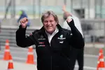 Foto zur News: Norbert Haug (Mercedes-Motorsportchef) Nico Rosberg (Mercedes)