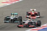 Foto zur News: Lewis Hamilton (McLaren), Nico Rosberg (Mercedes) und Felipe Massa (Ferrari)