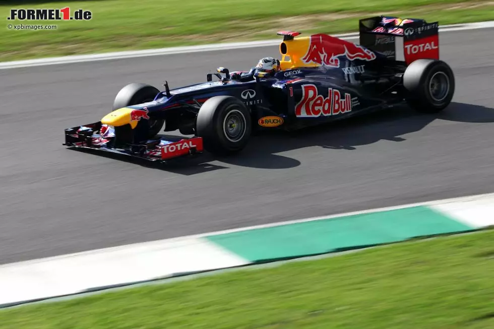 Foto zur News: Sebastian Vettel (Red Bull)