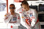 Foto zur News: Lewis Hamilton (McLaren) und Jenson Button (McLaren)