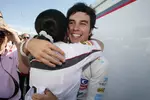 Foto zur News: Sergio Perez und Teamchefin Monisha Kaltenborn (Sauber)