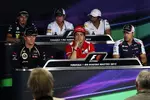 Foto zur News: Heikki Kovalainen (Caterham), Kamui Kobayashi (Sauber), Narain Karthikeyan (HRT), Fernando Alonso (Ferrari), Pastor Maldonado (Williams) und Kimi Räikkönen (Lotus)