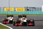 Foto zur News: Pedro de la Rosa (HRT) und Narain Karthikeyan (HRT)