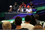 Foto zur News: Donnerstags-FIA-Pressekonferenz mit Pedro de la Rosa (HRT), Witali Petrow (Caterham), Michael Schumacher (Mercedes), Charles Pic (Marussia), Jenson Button (McLaren) und Jean-Eric Vergne (Toro Rosso)