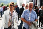Foto zur News: Michael Schumachers Vater Rolf mit Lebensgefährtin