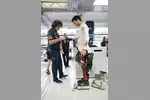 Gallerie: Daniel Ricciardo (Toro Rosso) auf der Waage