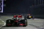 Gallerie: Lewis Hamilton (McLaren) vor Sebastian Vettel (Red Bull)