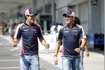 Foto zur News: Bruno Senna (Williams) und Pastor Maldonado (Williams)